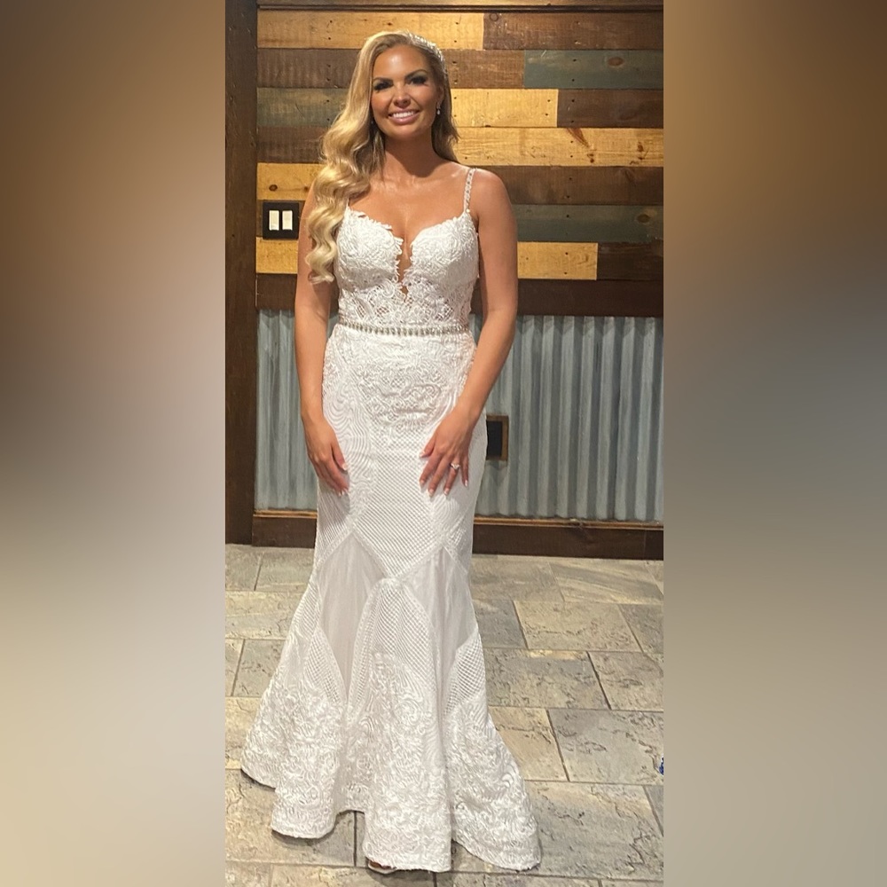 Mac Duggal Wedding Dress-EMBROIDERED SLEEVELESS PLUNGE NECK TRUMPET GOWN